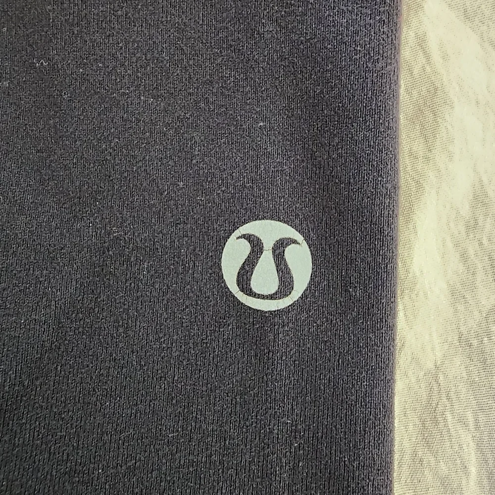 Lululemon Black Cropped Leggings Floral Colorblock Waistband Size 6